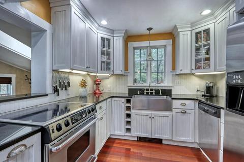 178 Walnut St, Reading, MA 01867 photo 12