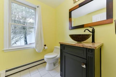35 Chowdermarch St, Marshfield, MA 02050 photo 8