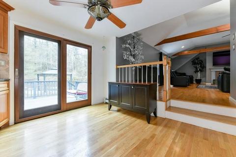 35 Chowdermarch St, Marshfield, MA 02050 photo 9