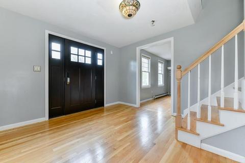 35 Chowdermarch St, Marshfield, MA 02050 photo 3