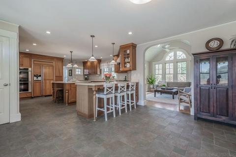 160 Crescent St, Stow, MA 01775 photo 5