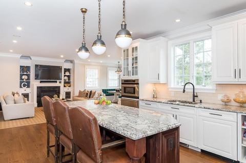 30 Alba Rd, Wellesley, MA 02481 photo 2
