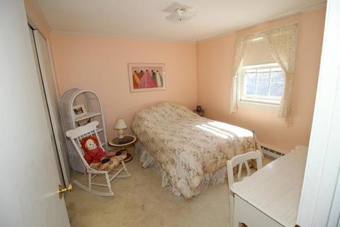 7 Warebrook Vlg, Ware, MA 01082 photo 9