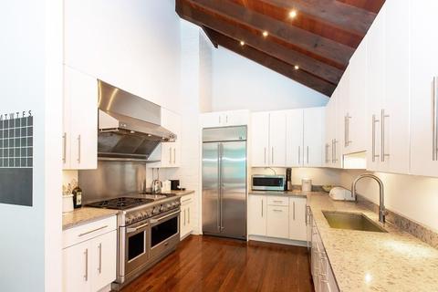 33 Mast Hill Rd, Hingham, MA 02043 photo 9