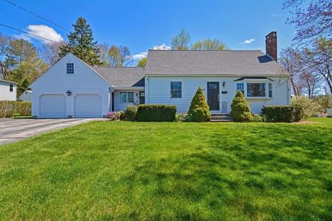 46 Irving Dr, Walpole, MA 02081 photo 1