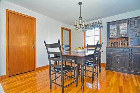 46 Irving Dr, Walpole, MA 02081 photo 8
