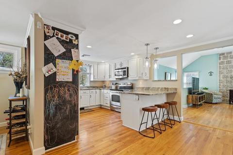 22 Whittier Rd, Reading, MA 01867 photo 8
