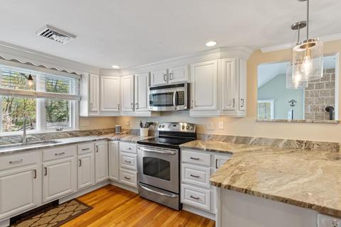 22 Whittier Rd, Reading, MA 01867 photo 10