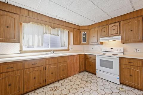 36 Shirley St, Everett, MA 02149 photo 21
