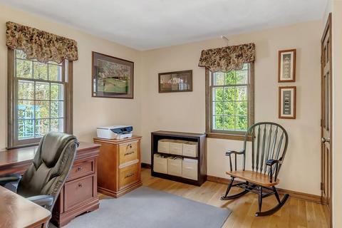 8 Chestnut Dr, Townsend, MA 01469 photo 12
