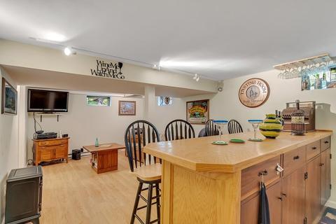 8 Chestnut Dr, Townsend, MA 01469 photo 21