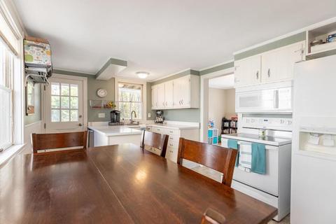 88 Bisson St, Beverly, MA 01915 photo 17