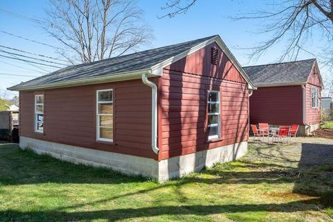 7 S High St, Ashburnham, MA 01430 photo 16