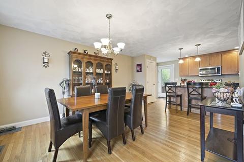 10 Peach Tree Ln, Danvers, MA 01923 photo 3