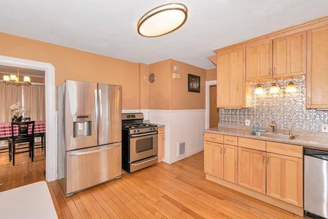 47 Biltmore St, Springfield, MA 01108 photo 1