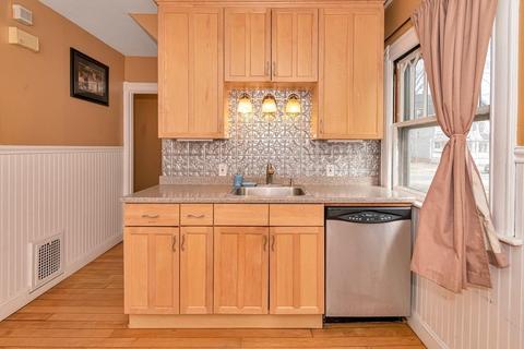 47 Biltmore St, Springfield, MA 01108 photo 11