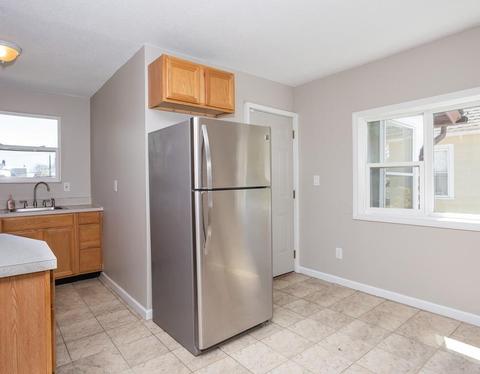 31 Grover St, Springfield, MA 01104 photo 16