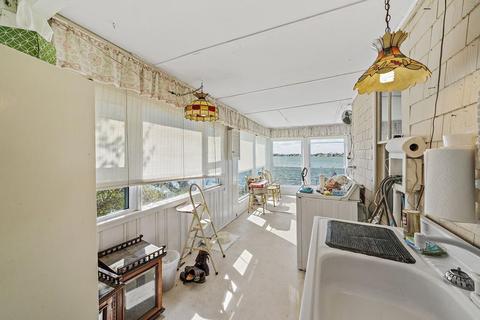 99 Hampton Cir, Hull, MA 02045 photo 10