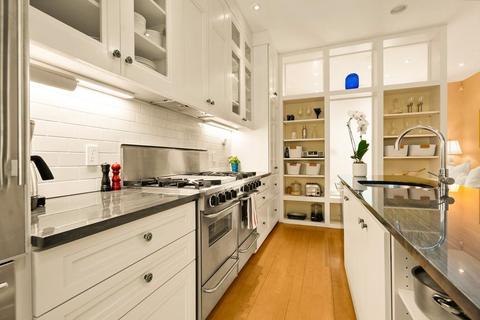 145 Appleton, Boston, MA 02116 photo 4