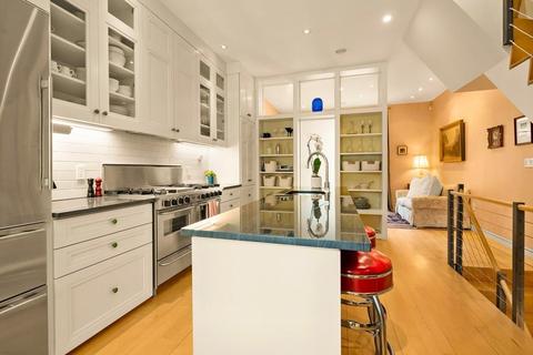 145 Appleton, Boston, MA 02116 photo 2