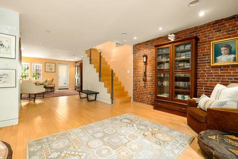 145 Appleton, Boston, MA 02116 photo 9