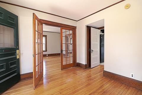 30 Elm St, Maynard, MA 01754 photo 2