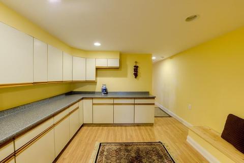 24 Blackthorn Dr, Worcester, MA 01609 photo 38