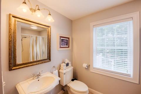 24 Blackthorn Dr, Worcester, MA 01609 photo 21
