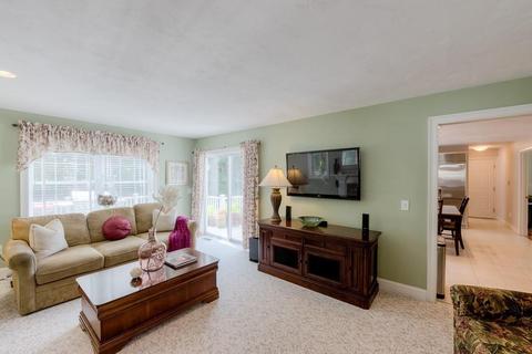 24 Blackthorn Dr, Worcester, MA 01609 photo 14