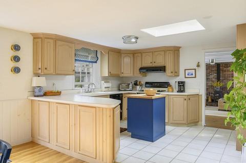 73 Knotty Pine Ln, Barnstable, MA 02632 photo 9