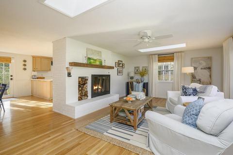 73 Knotty Pine Ln, Barnstable, MA 02632 photo 3