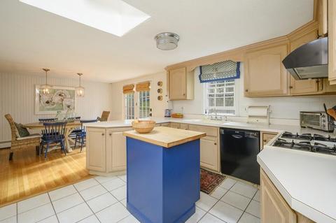 73 Knotty Pine Ln, Barnstable, MA 02632 photo 10