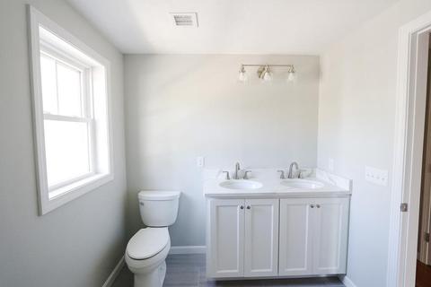 115 West St, Reading, MA 01867 photo 10
