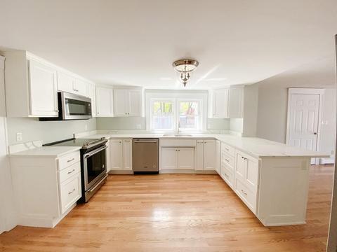 115 West St, Reading, MA 01867 photo 4