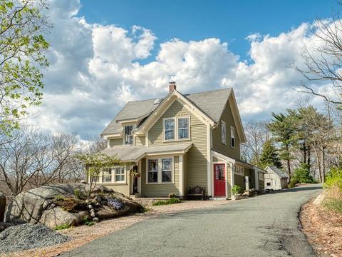 10 Old Bray St, Gloucester, MA 01930 photo 1