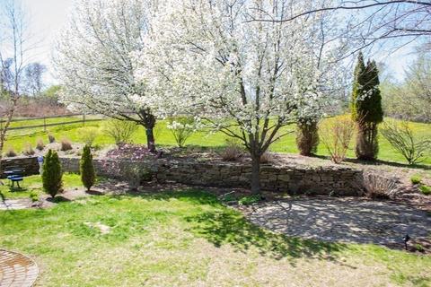 54 Douglas Rd, Sutton, MA 01590 photo 39