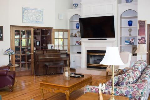 54 Douglas Rd, Sutton, MA 01590 photo 13