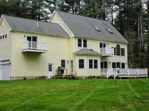 525 Cedar St, Walpole, MA 02081 photo 3