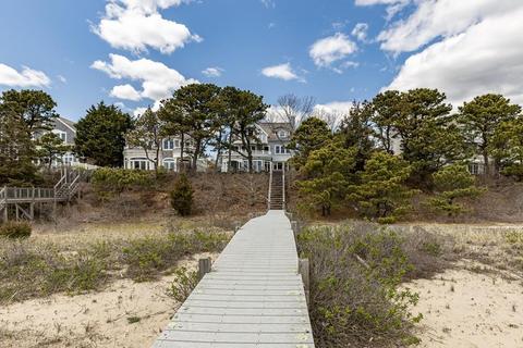 23 Ocean Bluff Dr, Mashpee, MA 02649 photo 4