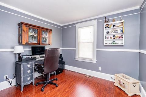 149 Eddy St, Springfield, MA 01104 photo 16