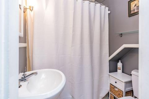 149 Eddy St, Springfield, MA 01104 photo 27