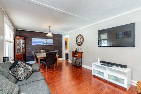 149 Eddy St, Springfield, MA 01104 photo 4