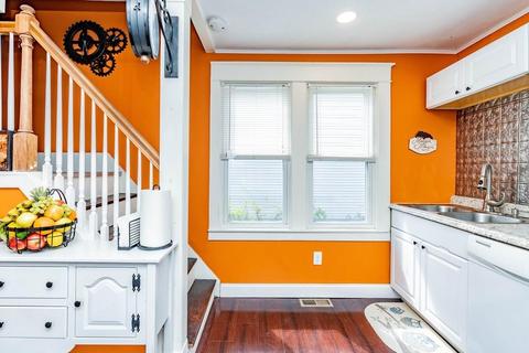 149 Eddy St, Springfield, MA 01104 photo 12