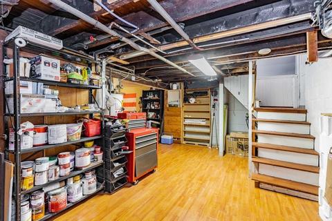149 Eddy St, Springfield, MA 01104 photo 32