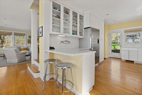 147 Martins Ln, Hingham, MA 02043 photo 5