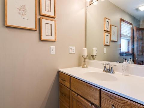 7 Riggs Point Rd, Gloucester, MA 01930 photo 17