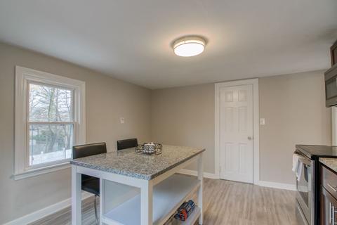 799 Sumner Ave, Springfield, MA 01108 photo 6