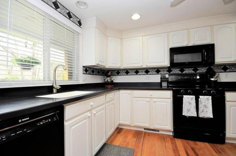 7 Colony Ave, Bourne, MA 02532 photo 4