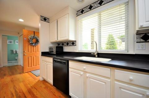 7 Colony Ave, Bourne, MA 02532 photo 3