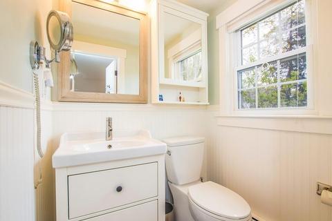 57 Brezner Ln, Barnstable, MA 02632 photo 19